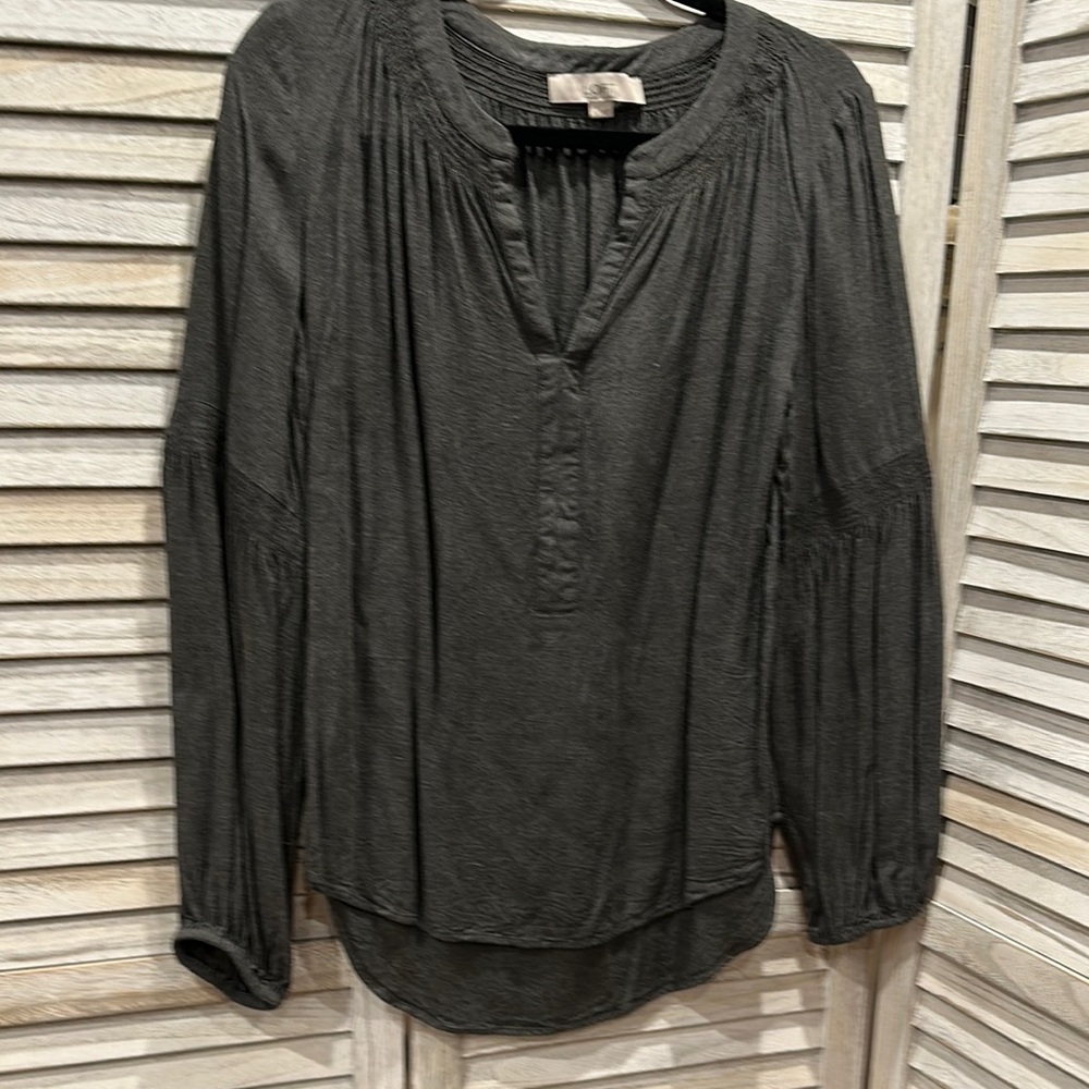 LOFT Women's gray Blouse S